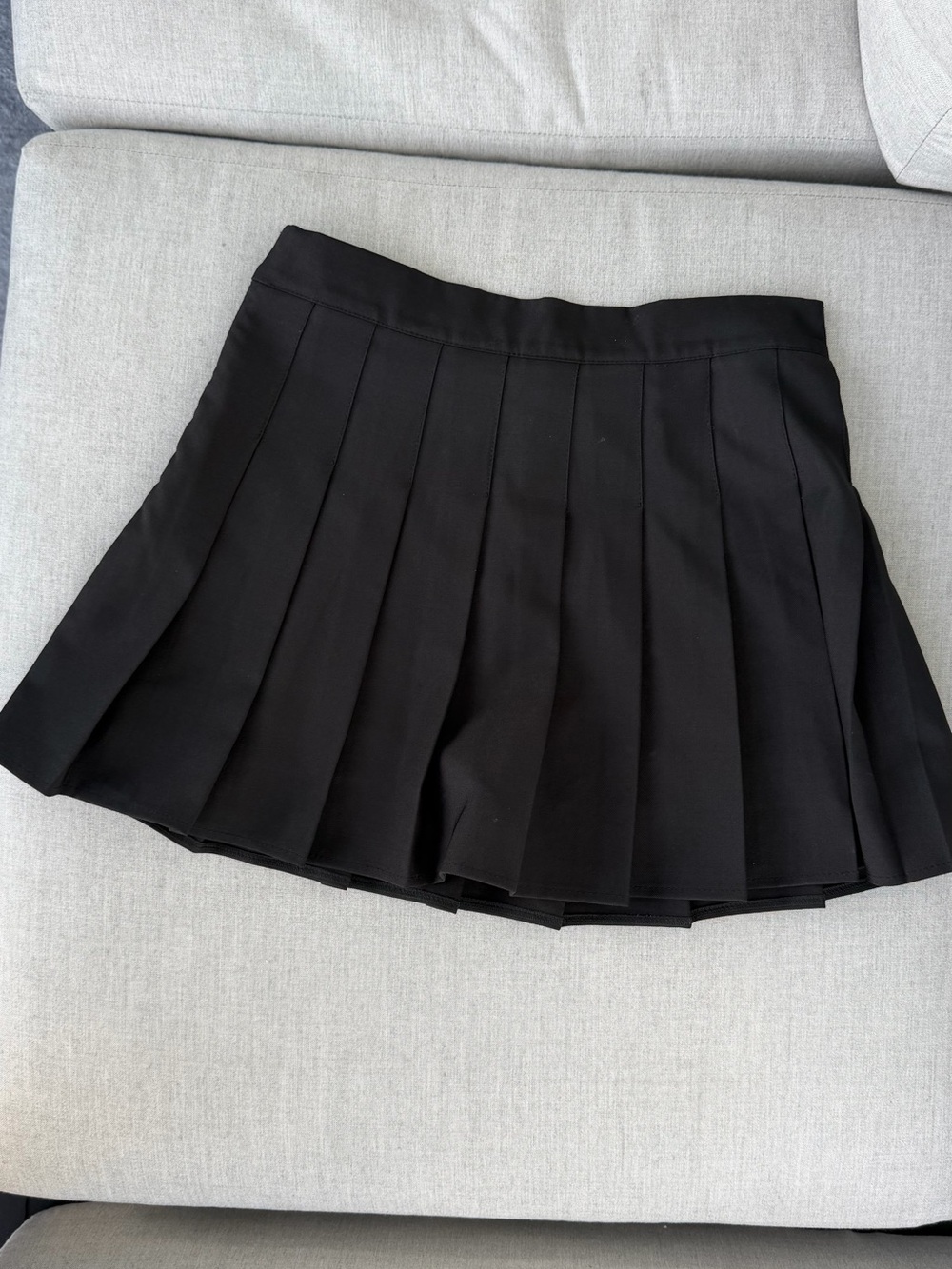 SHEIN Black Pleated Skater Mini Skirt